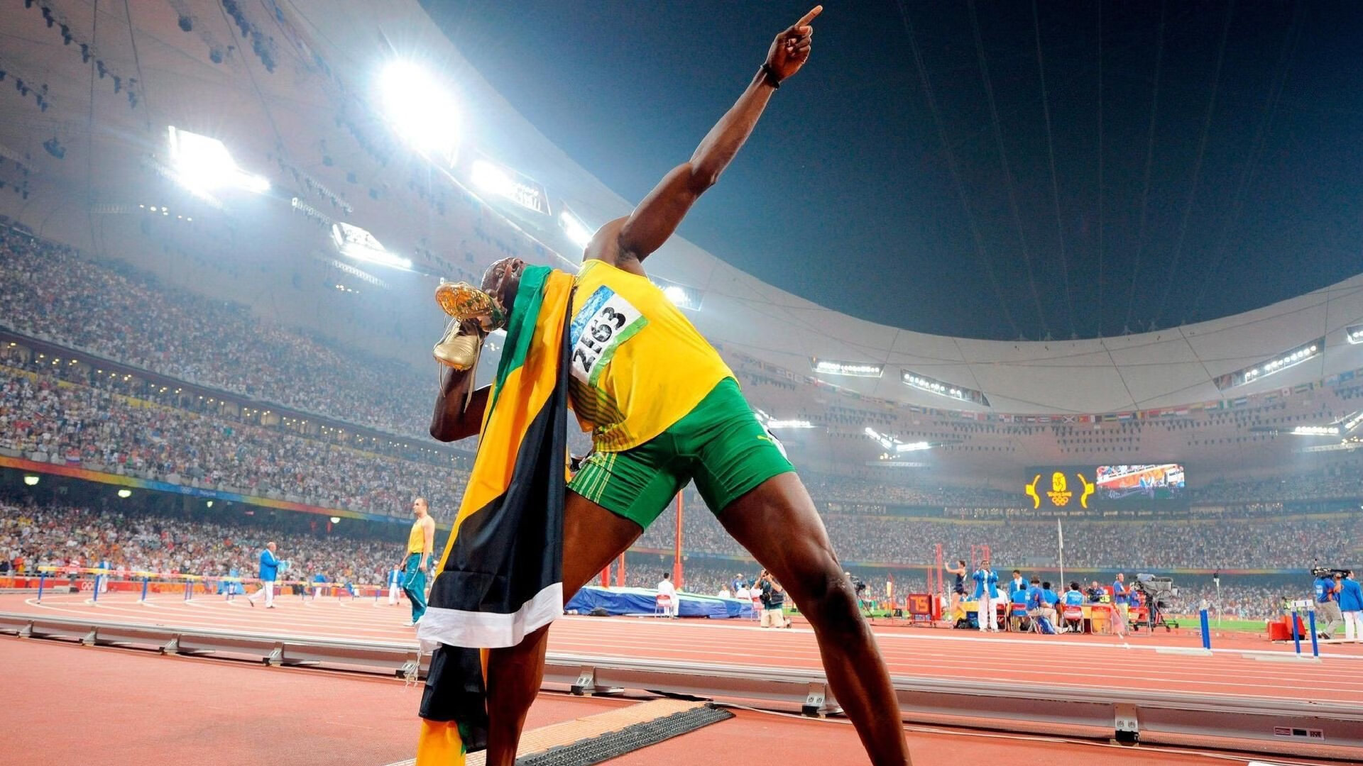 18岁票王+涅槃王者领衔！FIFPRO年度最佳11人揭晓，技术流统治足坛